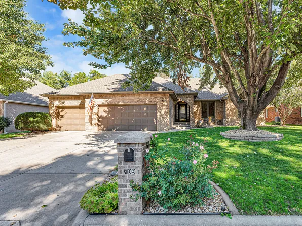 709 W Jackson Avenue, Nixa, MO 65714