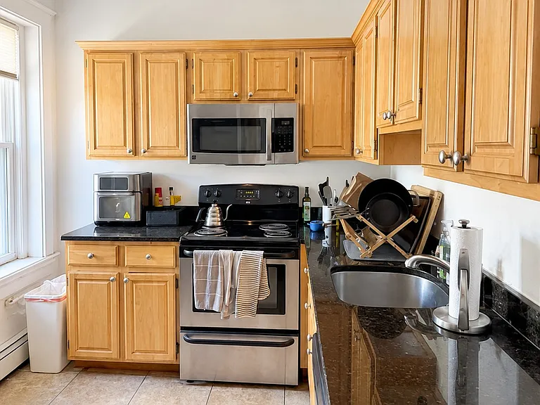 1322 Commonwealth Ave #3 — Photo 10