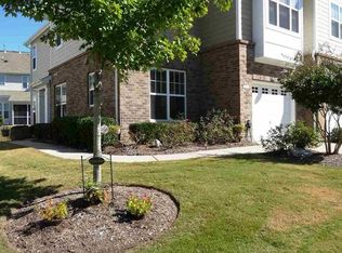 10114 Lynnberry Pl, Raleigh, NC 27617