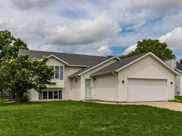 804 1st Ave SE, Pine Island, MN 55963