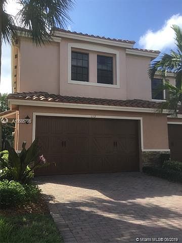 1st image of 112 W Riverwalk Cir W #112