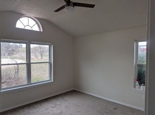 506 Circle Del Rio, Aurora, TX 76078