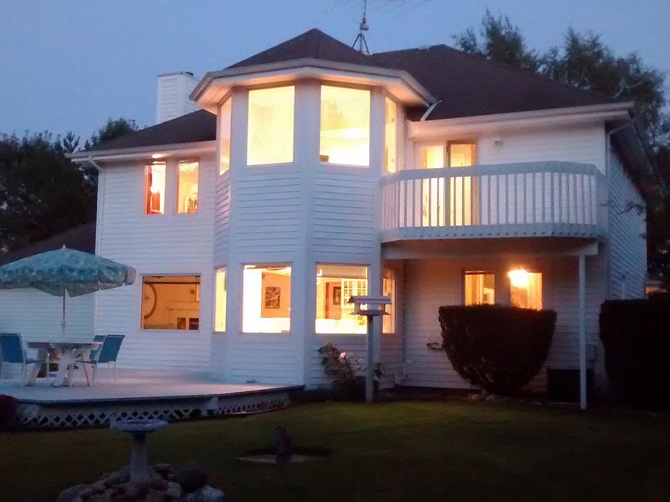 Turet and Balcony view