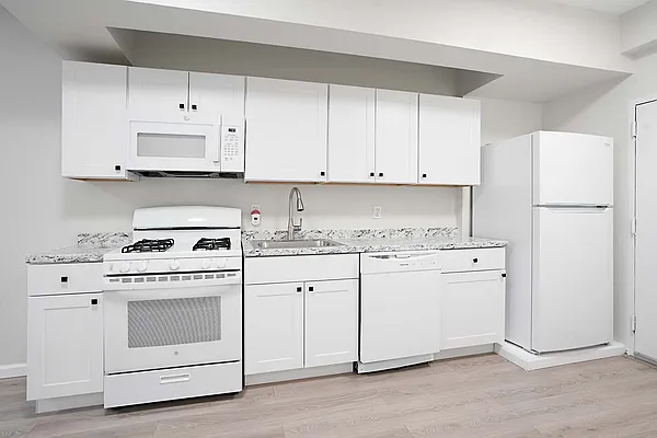 Rented by Compass | media 4