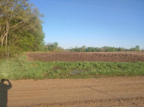 Albany Ave, Northfield, MN 55057