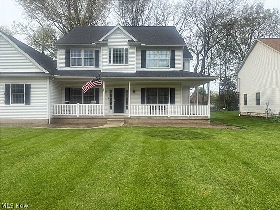 3rd image of 1467 Summer Wood Ln