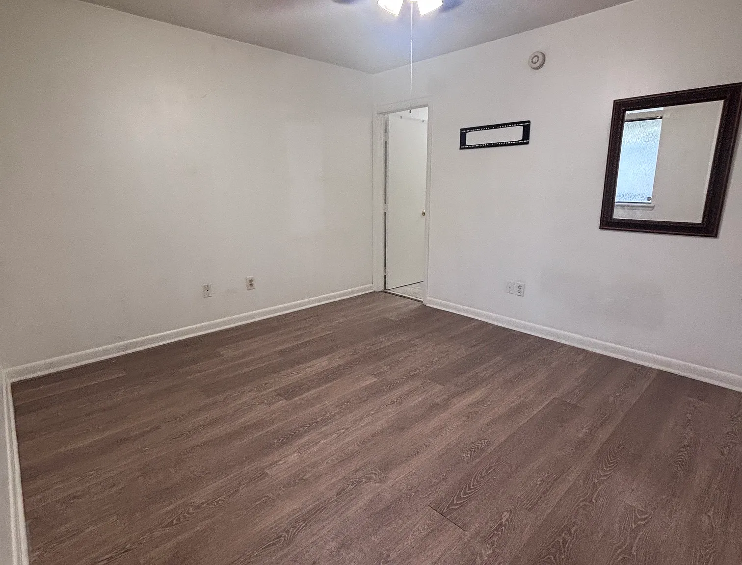 2 bed, 826 sqft, $1,100 — Photo 4