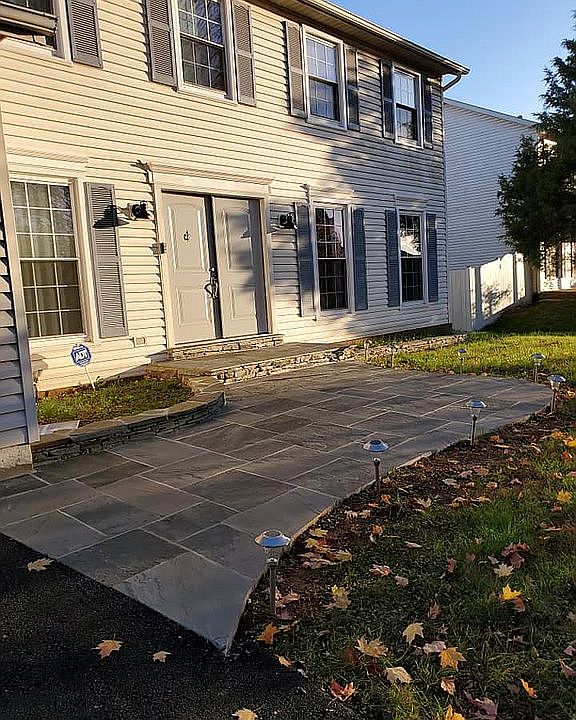 2nd image of 9635 Shannon Ln