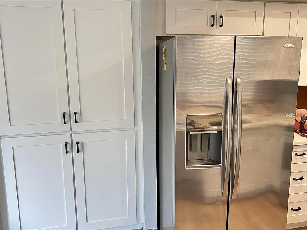 3 bed, 3.5 bath, 1482 sqft, $3,190 — Photo 4