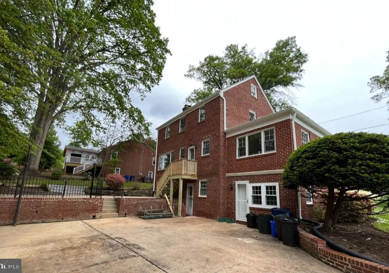 Charming Colonial In Kensington Close To Nih Joint Base Bethesda — Photo 2