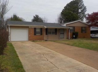 5070 Knight Arnold Rd, Memphis, TN 38118