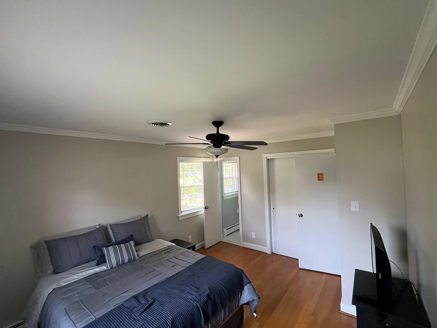 1 bed, 2.0 bath, 2000 sqft, $1,356 — Photo 3