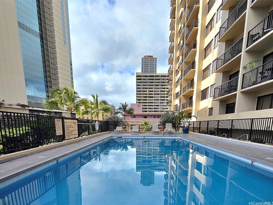 1st image of 2140 Kuhio Ave APT 2010