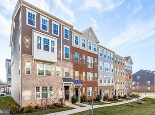 2737 Pinebrook Rd, Landover, MD 20785