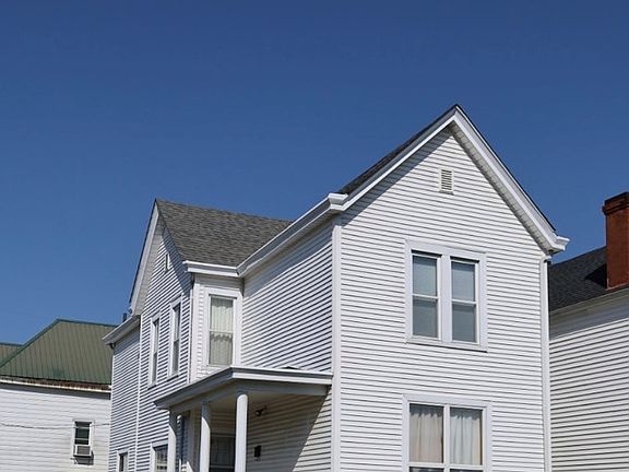 3rd image of 1503 3rd St