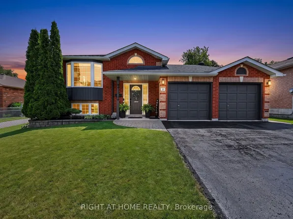 23 Osprey Ridge Rd, Barrie, ON L4M 6P2