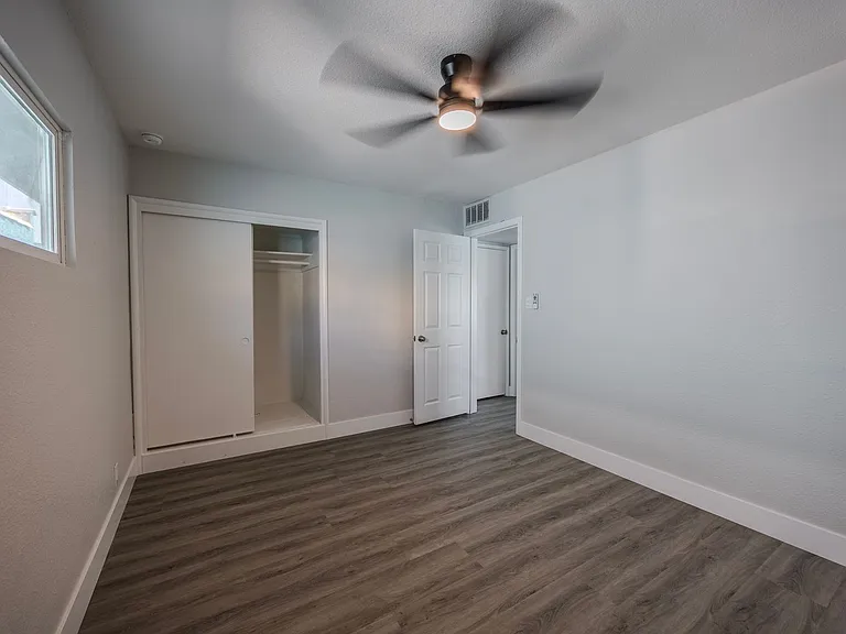 1008 S 3rd St #4 — Photo 4