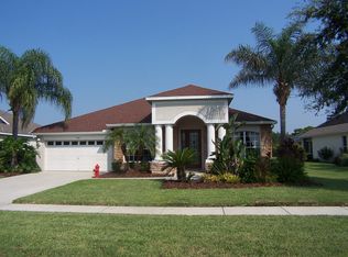 9065 Pinebreeze Dr, Riverview, FL 33578