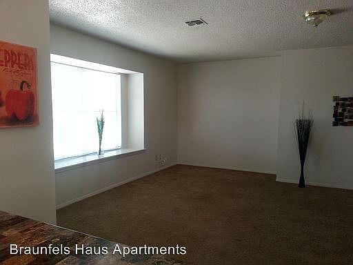 1st image of 1008 Mission Dr APT A