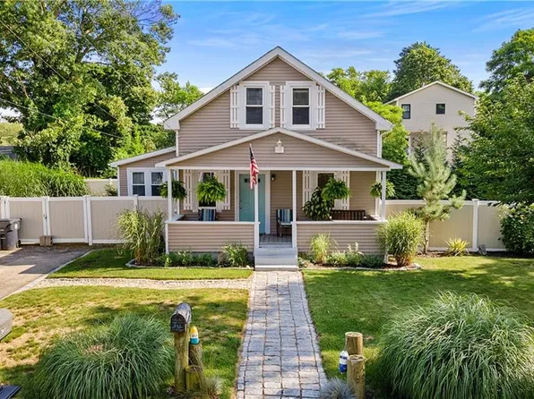 344 Point Ave, Warwick, RI 02889