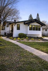 3110 N Main St, Royal Oak, MI, 48073