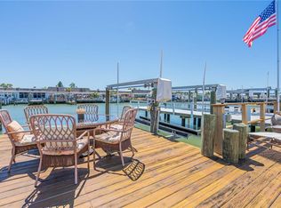 292 Boca Ciega Point Blvd N #1812, Saint Petersburg, FL 33708