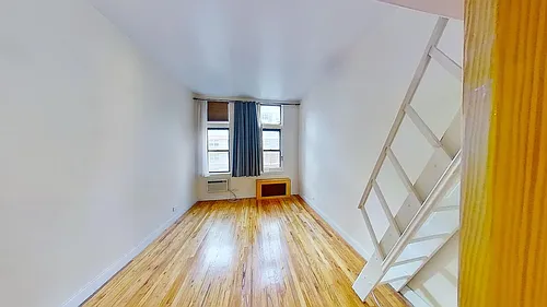 326 E 25th St #5B Photo 1