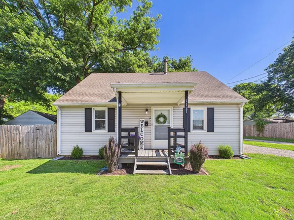 1121 Beacon St, Lancaster, OH 43130