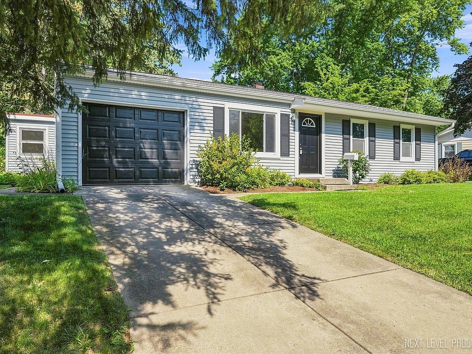 1st image of 106 Ridge Ln