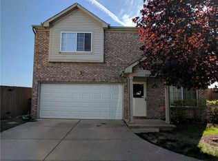 2472 Grand Fir Dr, Greenwood, IN 46143
