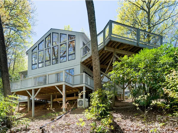 118 Lady Slipper Trl, Swannanoa, NC 28778