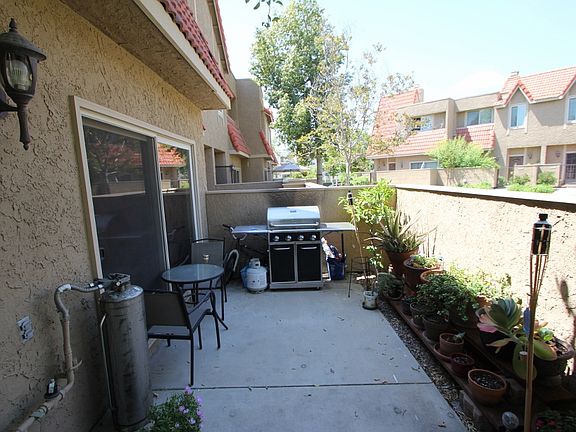 3rd image of 17928 River Cir APT 1