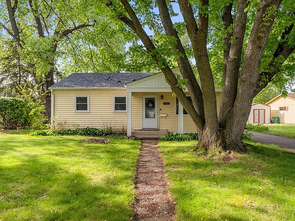 2nd image of 7417 Shirley Pl