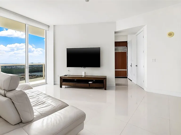 16001 Collins Ave #2605 — Photo 5