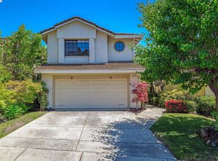 2270 Foxhill Dr, Martinez, CA 94553