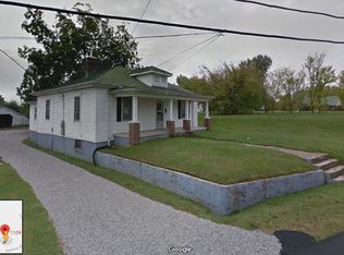 1109 Halifax Rd, Danville, VA 24540