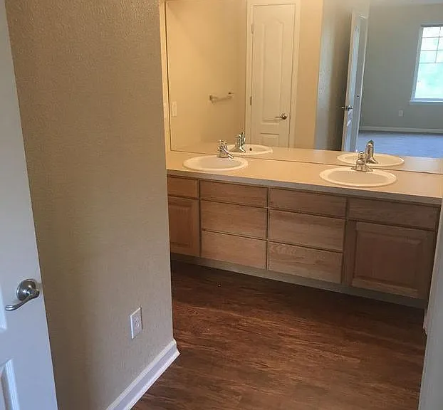 4735 Hahns Peak Dr #203 — Photo 15