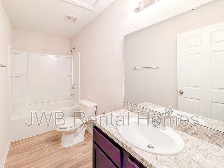8511 McGirts Village Ln — Photo 10