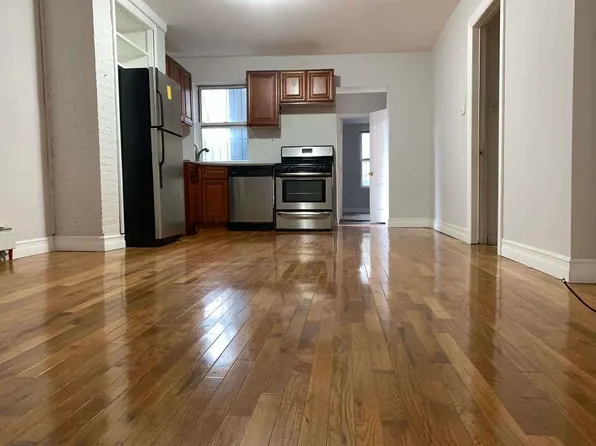 155 Pulaski St, Brooklyn, NY 11206