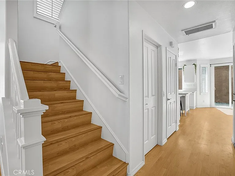 76 Millbrook — Photo 6