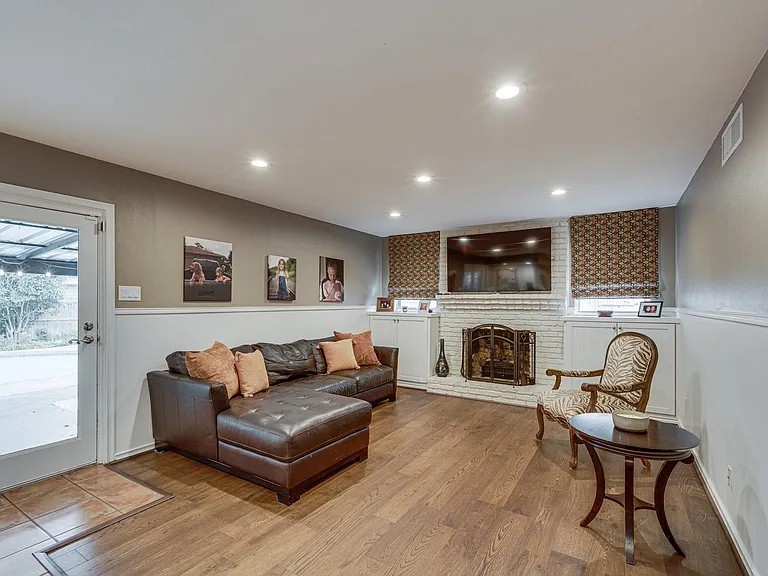 8411 Swift Ave — Photo 12