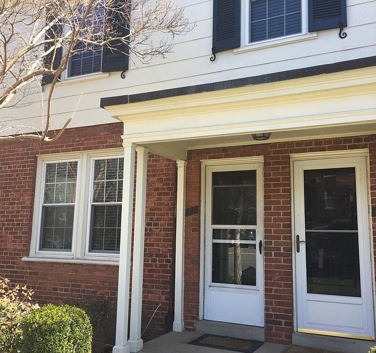 1st image of 1201 S Barton St Unit 135