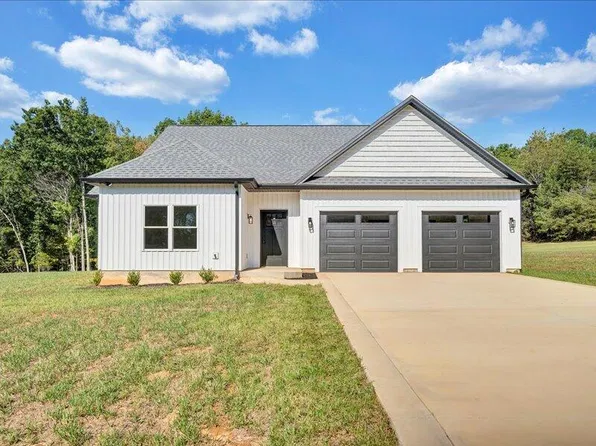 360 Parford Ln, Moneta, VA 24121