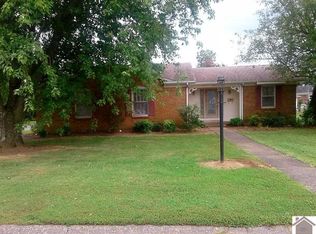 202 Parker St, Mayfield, KY 42066