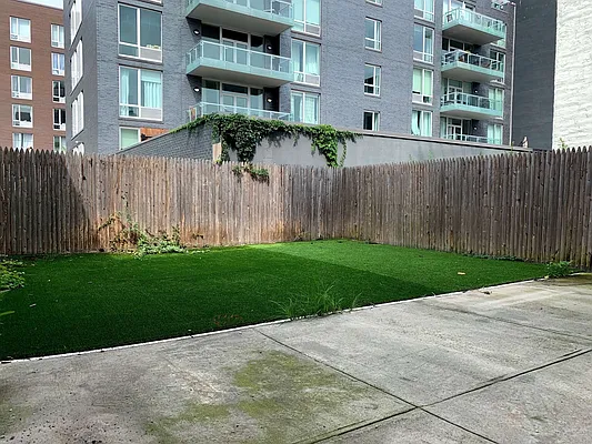 Rented by Bold New York | media 1