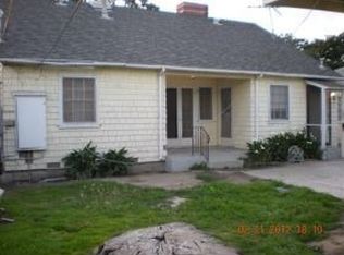 2766 Magnolia Ave, Long Beach, CA 90806