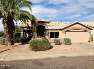 338 W Helena Dr, Phoenix, AZ 85023