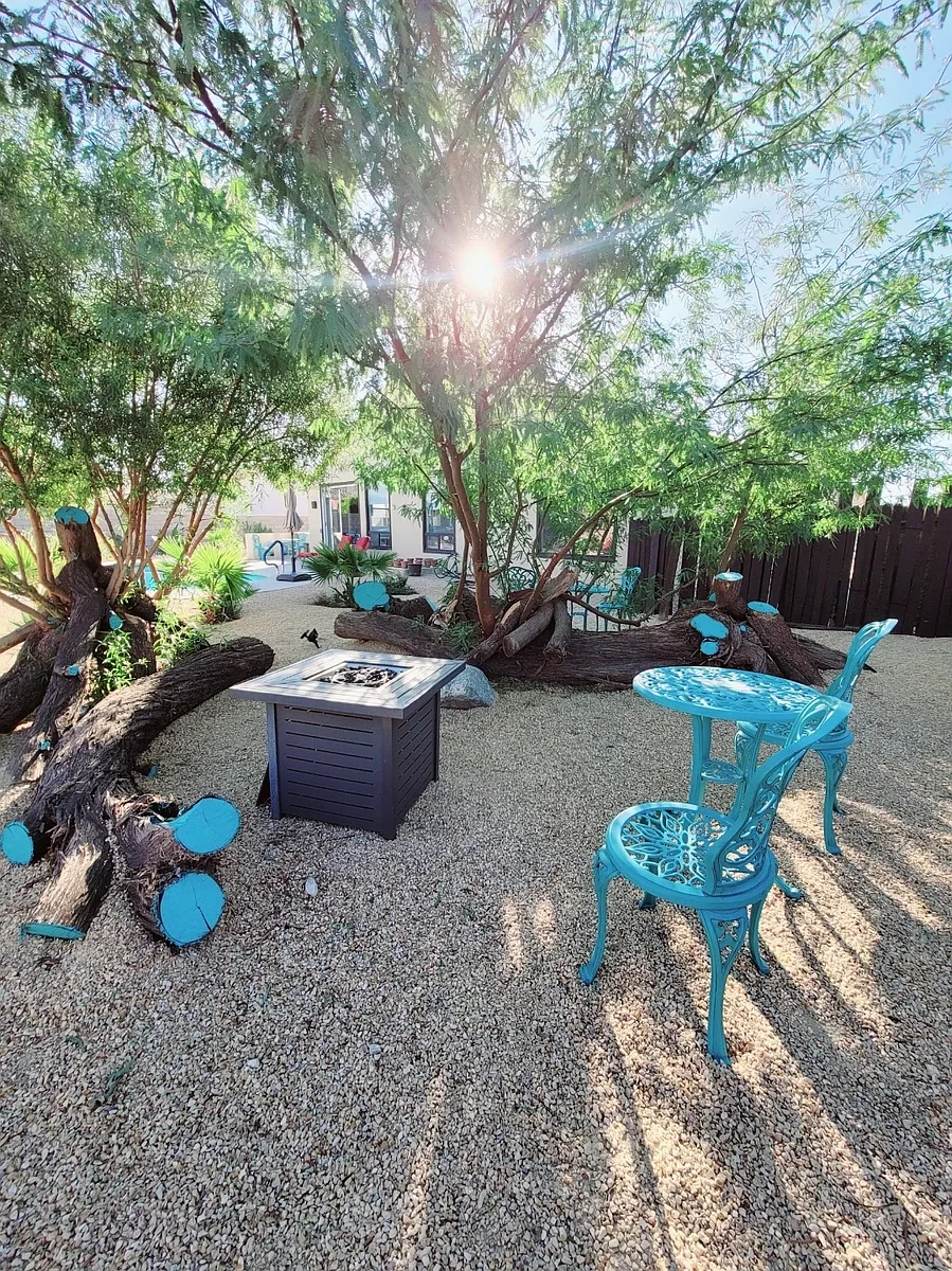 Building Photo - 65548 Avenida Barona