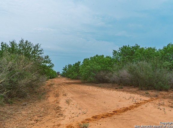 2nd image of 3143 Highway 468