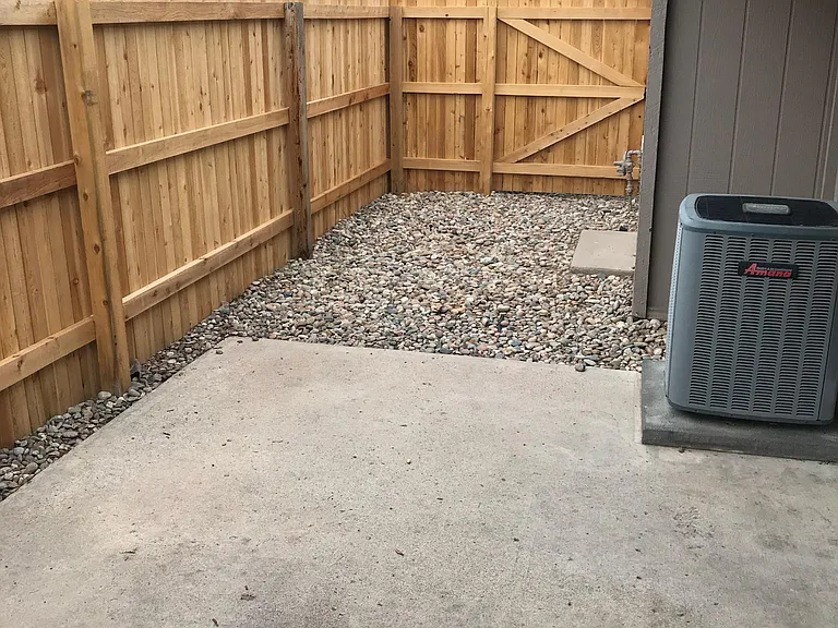 6036 S Willow Way — Photo 4